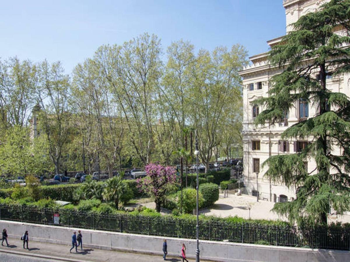 Al Portico 39 Apartment Rome Bagian luar foto